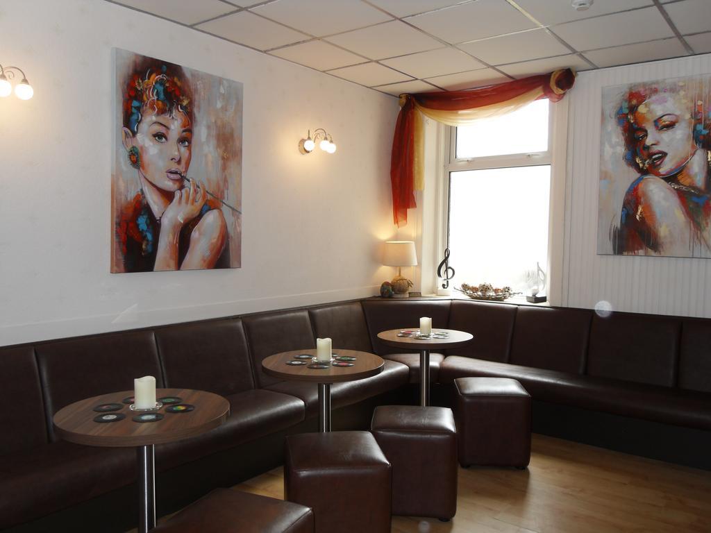 Bed & Breakfast The Cardoun 2*